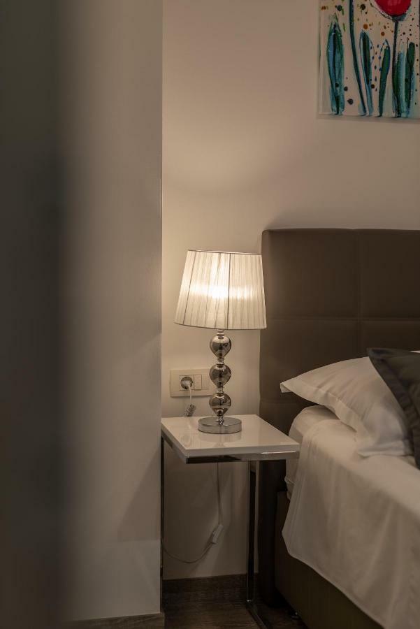 Apartment Ferias Трогир Экстерьер фото